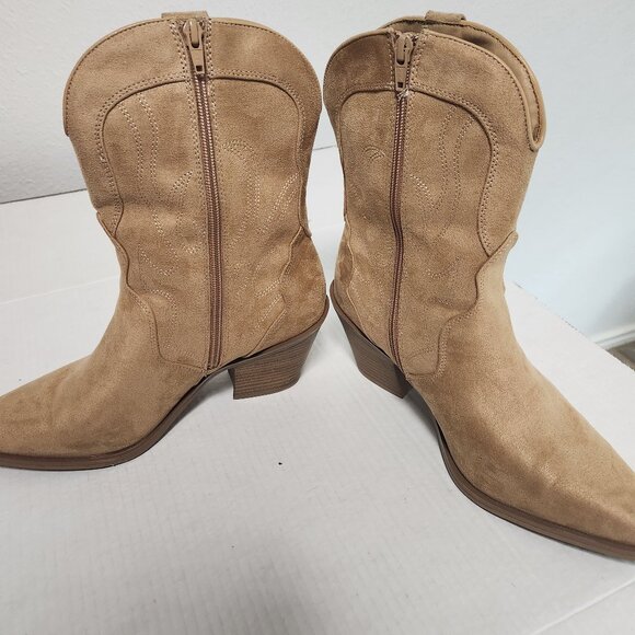 Universal Thread Women's Size 11M Jacey Tan Faux Suede Country Western Boots - Picture 6 of 11